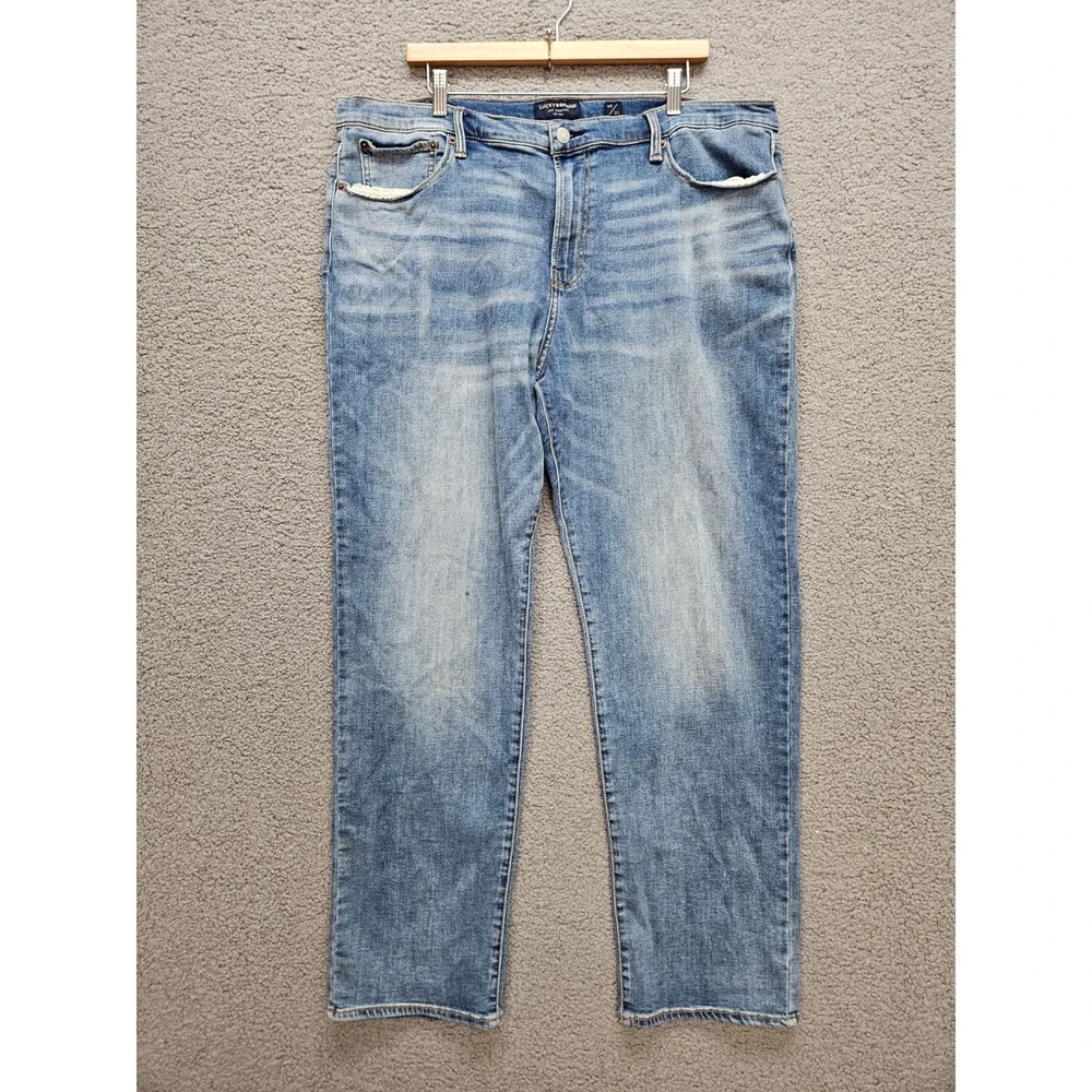 Lucky Brand 329 Classic Straight Jeans 40x32 Blue Medium Wash Denim Casual